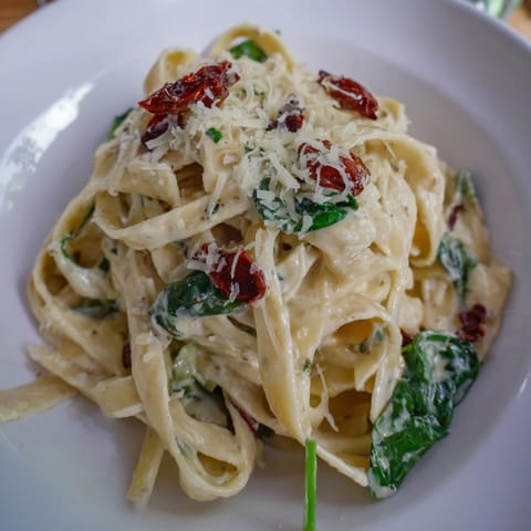 One-Pot Creamy Tuscan Pasta
